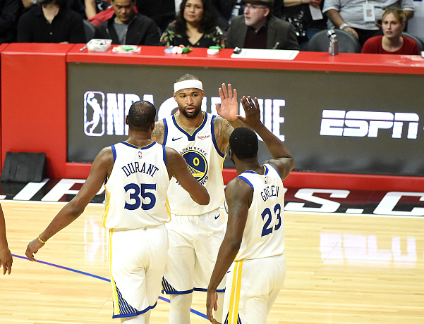 赛地聚焦——德国杯今晨热度飙升，上海申花强势反弹，球迷炸锅，医务组通报恢复的简单介绍-开云APP下载